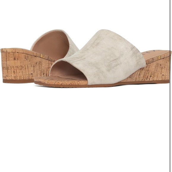 NWT NYDJ Claudine Metallic Suede - Picture 8 of 14